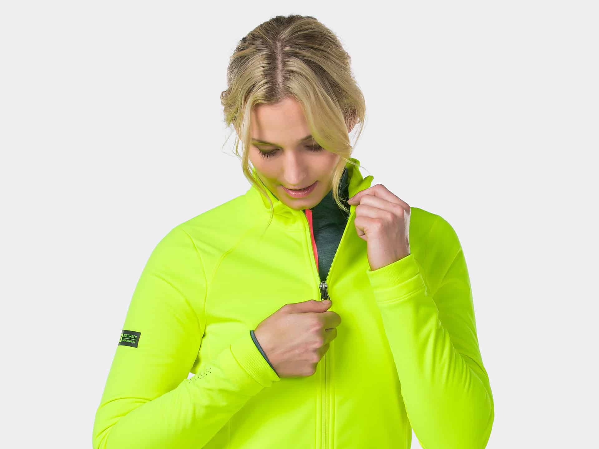VelocisWomensWinterCyclingJacket_24715_B_Alt7